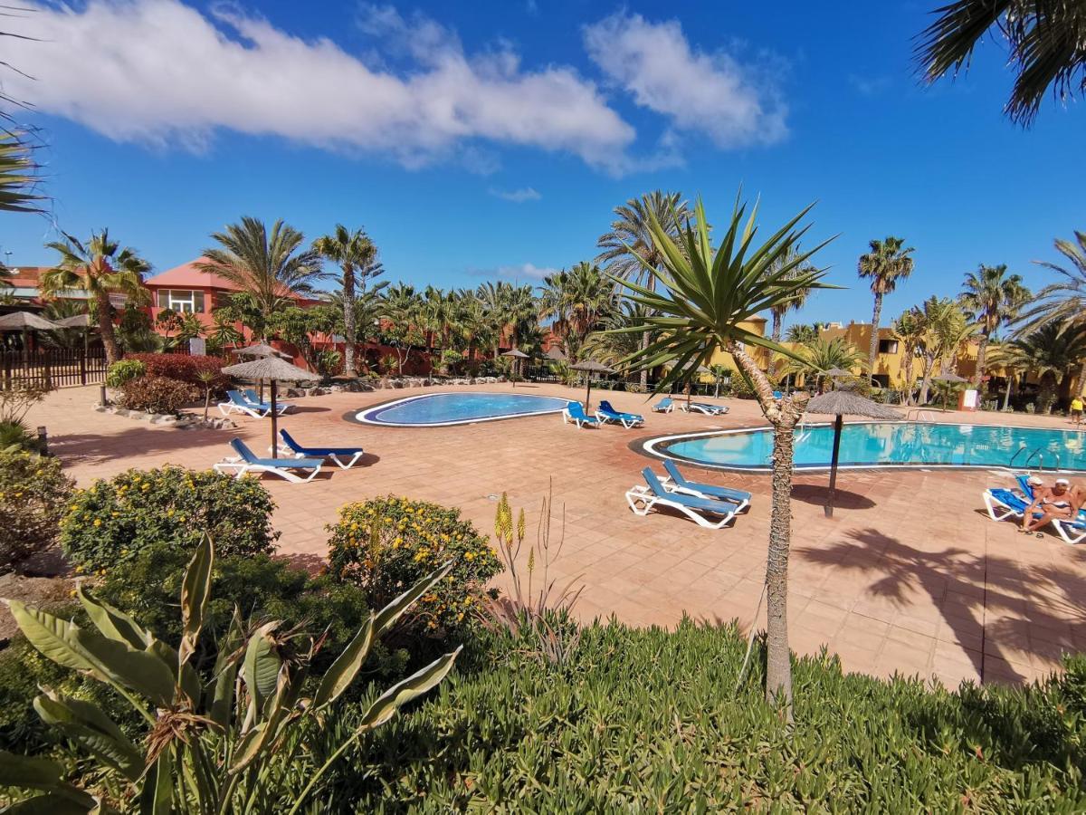 Appartamento Spagnolo Oasis Tamarindo Коральео Экстерьер фото