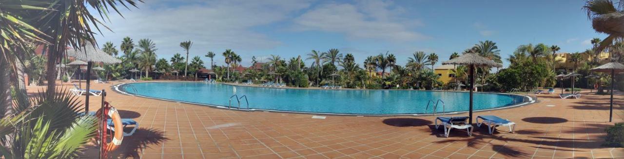 Appartamento Spagnolo Oasis Tamarindo Коральео Экстерьер фото